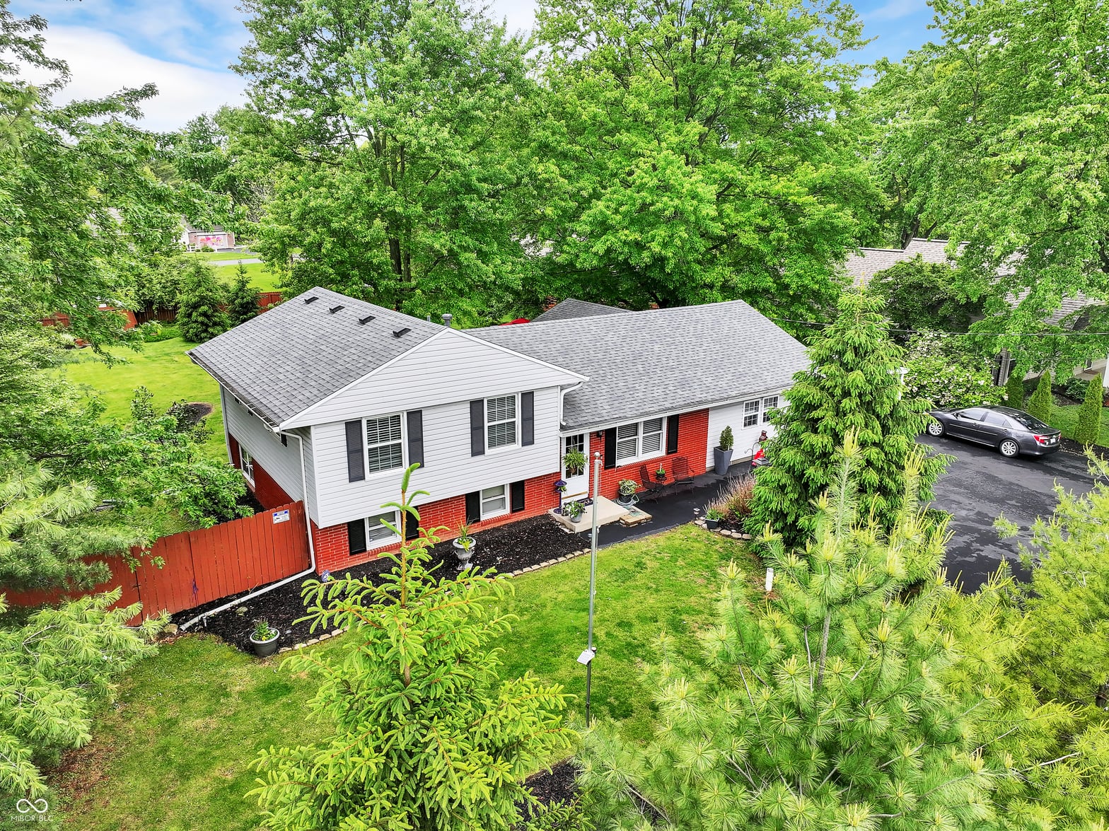 Aerial view at 1570 Apple Street, Greenfield, IN