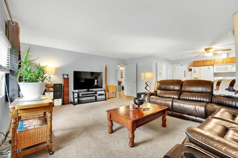 Inlaw — 1570 Apple Street, Greenfield, IN