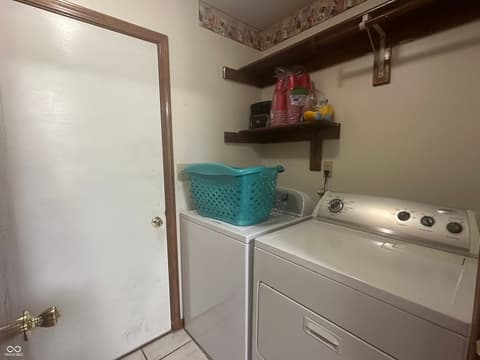 Laundry room at 608 Morningside Drive, Whiteland, IN