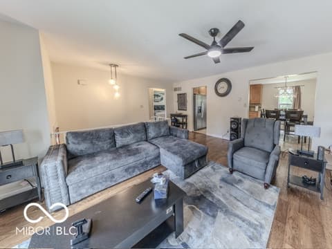 Living room at 1031 W 59th Place, Merrillville, IN