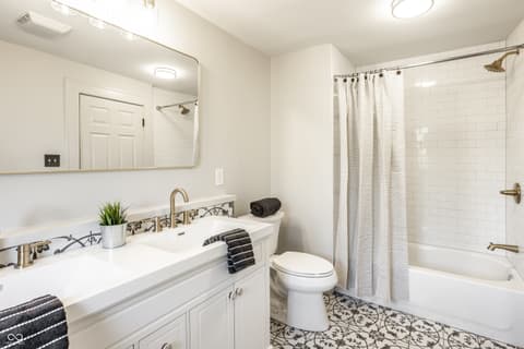 Photo of 1214 Tecumseh Street, Indianapolis, IN