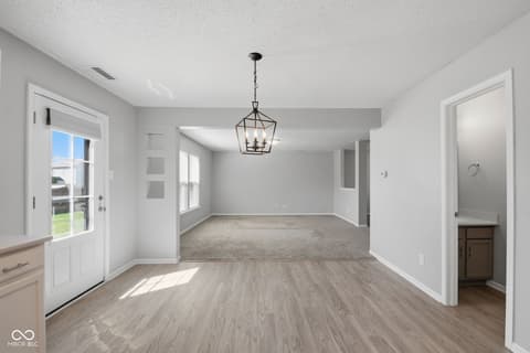 Photo of 987 Rosemary Circle, Greenfield, IN