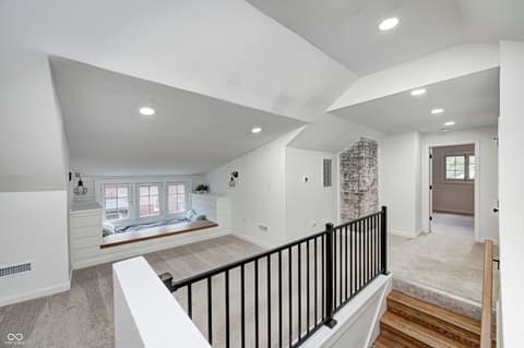 Loft — 5144 N College Avenue, Indianapolis, IN