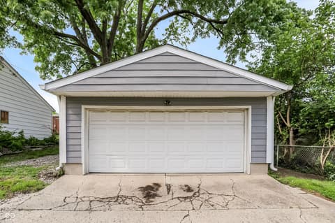Garage at 1509 Comer Avenue, Indianapolis, IN