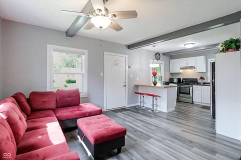 Living room at 1509 Comer Avenue, Indianapolis, IN