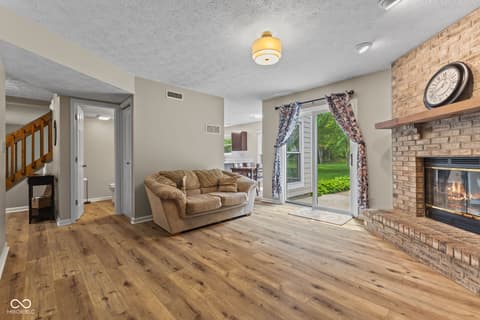 Photo of 12427 Doe Lane, Indianapolis, IN
