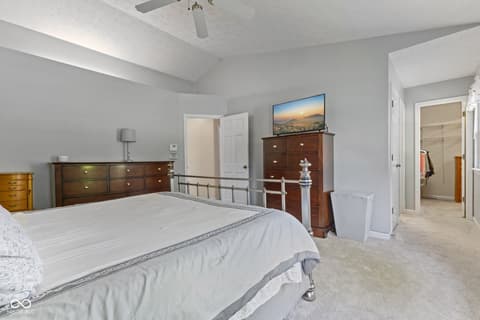 Photo of 12427 Doe Lane, Indianapolis, IN