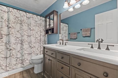Photo of 12427 Doe Lane, Indianapolis, IN
