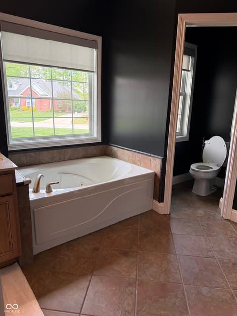 Photo of 355 Woodside Court, Batesville, IN