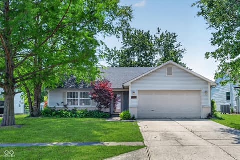 27 Lake Drive S