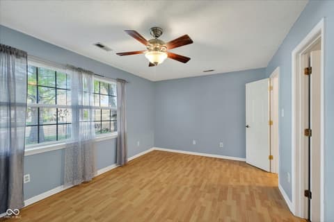 Photo of 27 Lake Drive S, Brownsburg, IN