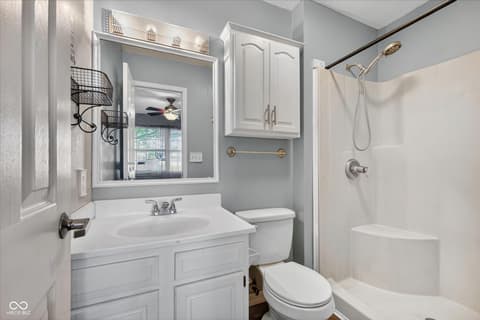 Photo of 27 Lake Drive S, Brownsburg, IN