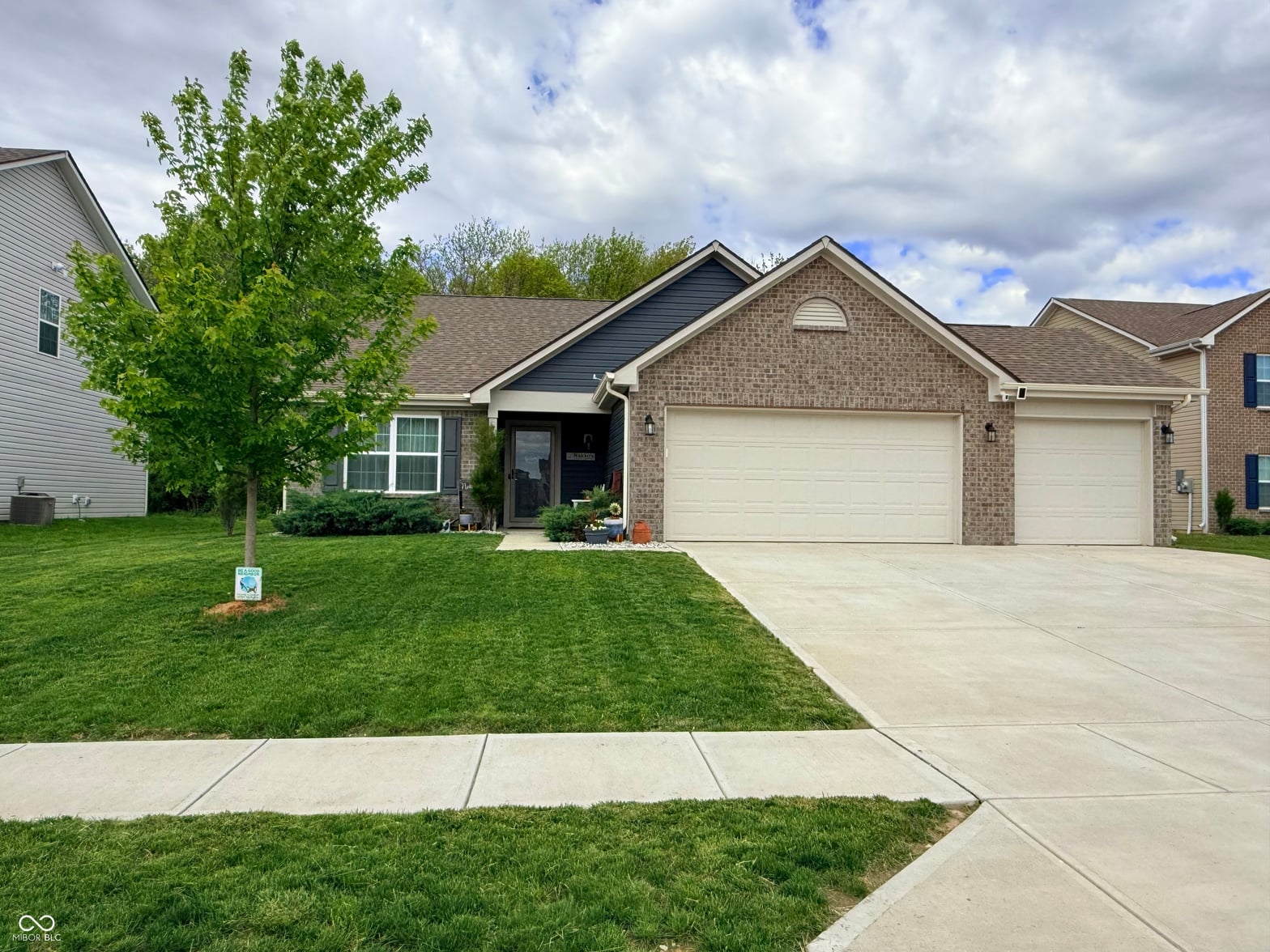 Front exterior at 789 Jefferson Park Drive, Pittsboro, IN