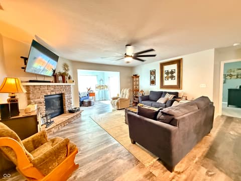 Living room at 789 Jefferson Park Drive, Pittsboro, IN