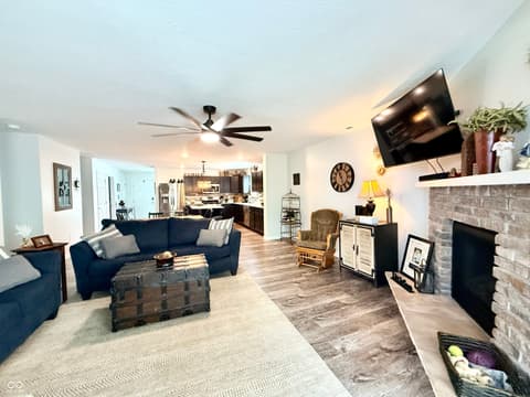 Living room at 789 Jefferson Park Drive, Pittsboro, IN