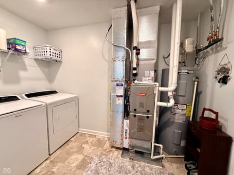 Laundry room at 789 Jefferson Park Drive, Pittsboro, IN