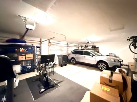 Garage at 789 Jefferson Park Drive, Pittsboro, IN
