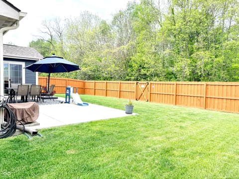 Yard at 789 Jefferson Park Drive, Pittsboro, IN