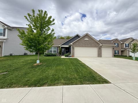 Front exterior at 789 Jefferson Park Drive, Pittsboro, IN