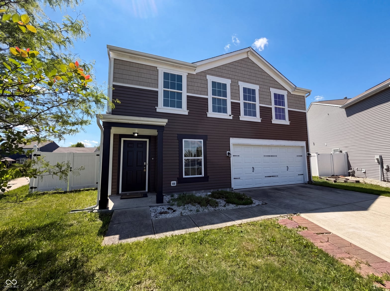Photo of 939 Olmsted Court, Shelbyville, IN