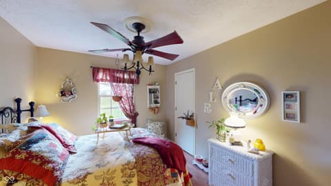 Photo of 391 S Baldwin Street, Bargersville, IN