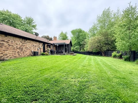 Yard at 3052 W Burning Tree Road, Crawfordsville, IN