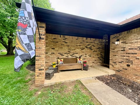 Photo of 3052 W Burning Tree Road, Crawfordsville, IN