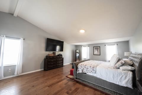 Photo of 2385 S Moeller Circle, New Palestine, IN