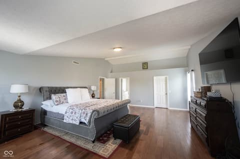 Photo of 2385 S Moeller Circle, New Palestine, IN