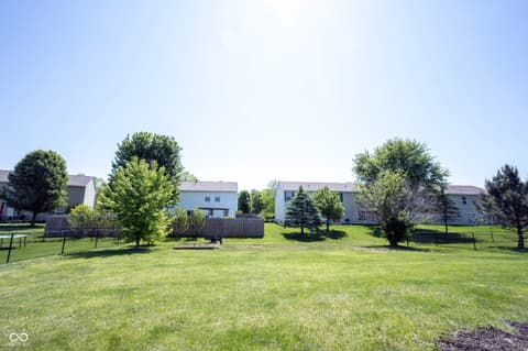 Photo of 2385 S Moeller Circle, New Palestine, IN