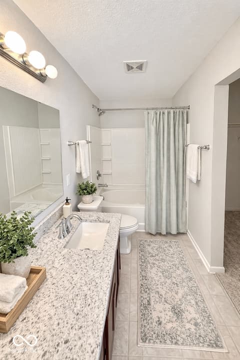 Primary bathroom at 12431 Teacup Way, Indianapolis, IN