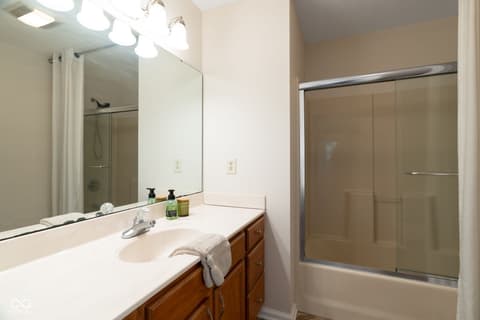 Bathroom at 14 Kingfisher Circle, Lafayette, IN