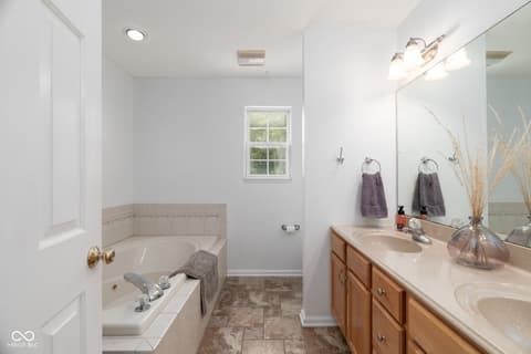 Bathroom at 14 Kingfisher Circle, Lafayette, IN