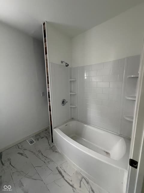 Photo of 420 N Linwood Avenue, Indianapolis, IN
