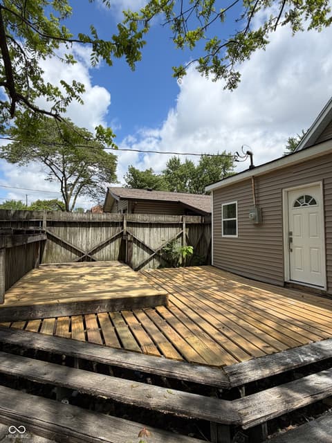 Photo of 420 N Linwood Avenue, Indianapolis, IN