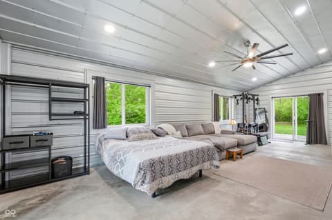 Photo of 5275 W County Road 400 S, Muncie, IN