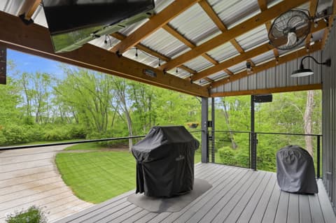 Photo of 5275 W County Road 400 S, Muncie, IN