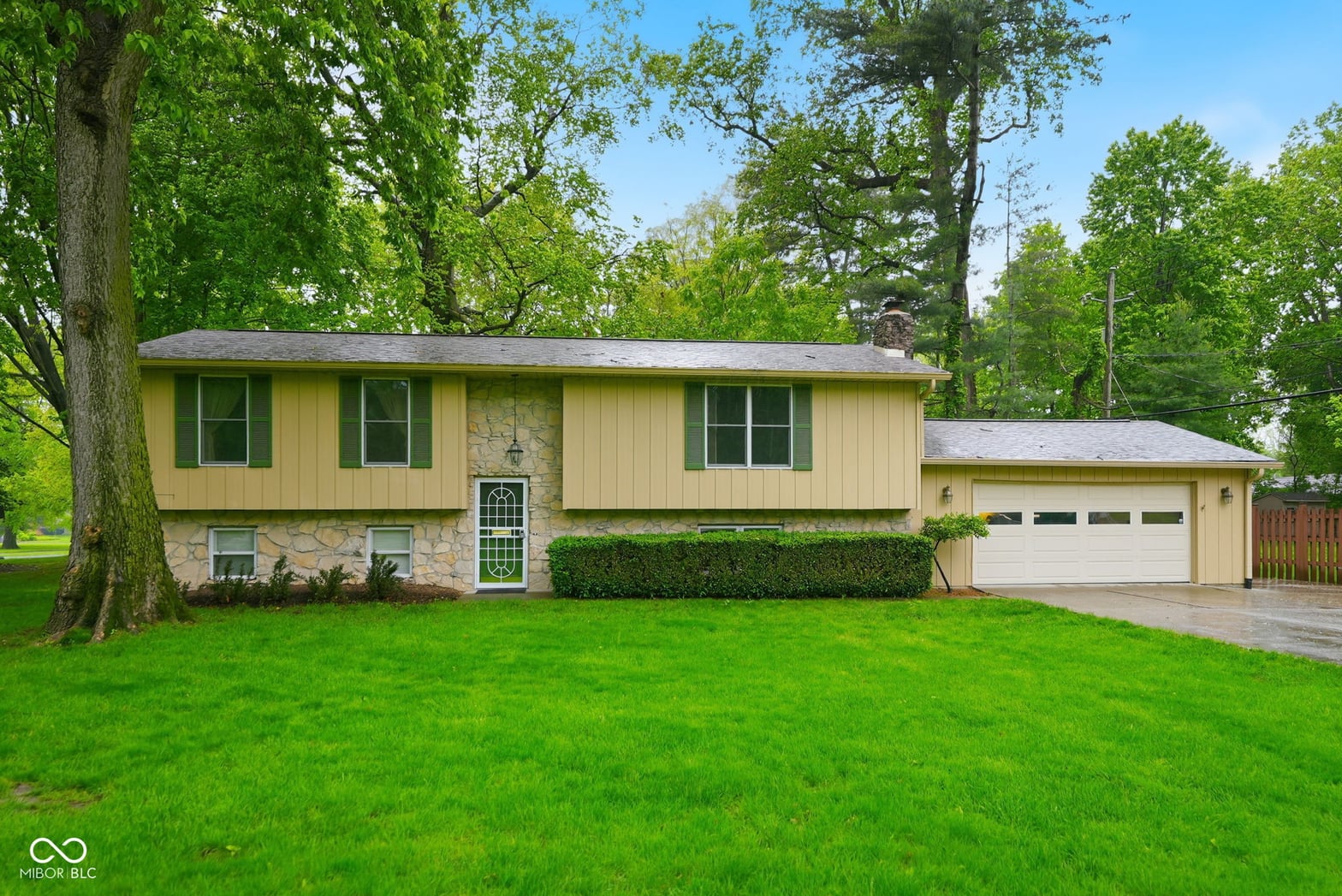 Photo of 7020 Hoover Road, Indianapolis, IN