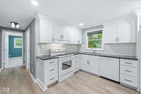 Photo of 7020 Hoover Road, Indianapolis, IN