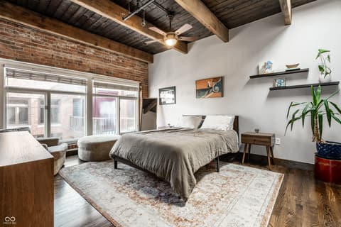 Photo of 430 N Park Avenue, Indianapolis, IN