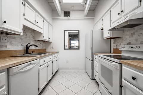 Photo of 430 N Park Avenue, Indianapolis, IN