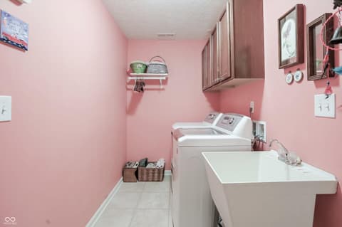 Photo of 5517 Blairwood Drive, Indianapolis, IN