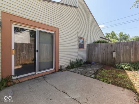 Photo of 2705 Country Estates Drive, Indianapolis, IN
