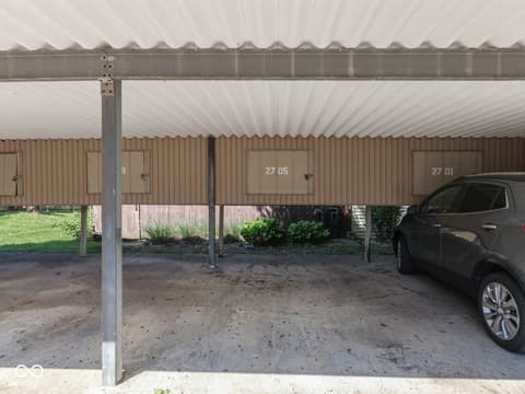 Photo of 2705 Country Estates Drive, Indianapolis, IN