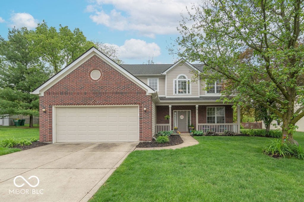 Front exterior at 715 Hohlier Lane, Avon, IN
