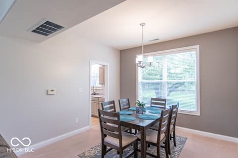 Dining room at 715 Hohlier Lane, Avon, IN