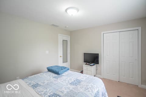 Bedroom at 715 Hohlier Lane, Avon, IN