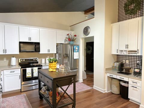 Photo of 6118 E Holes Crossing Drive, Crawfordsville, IN