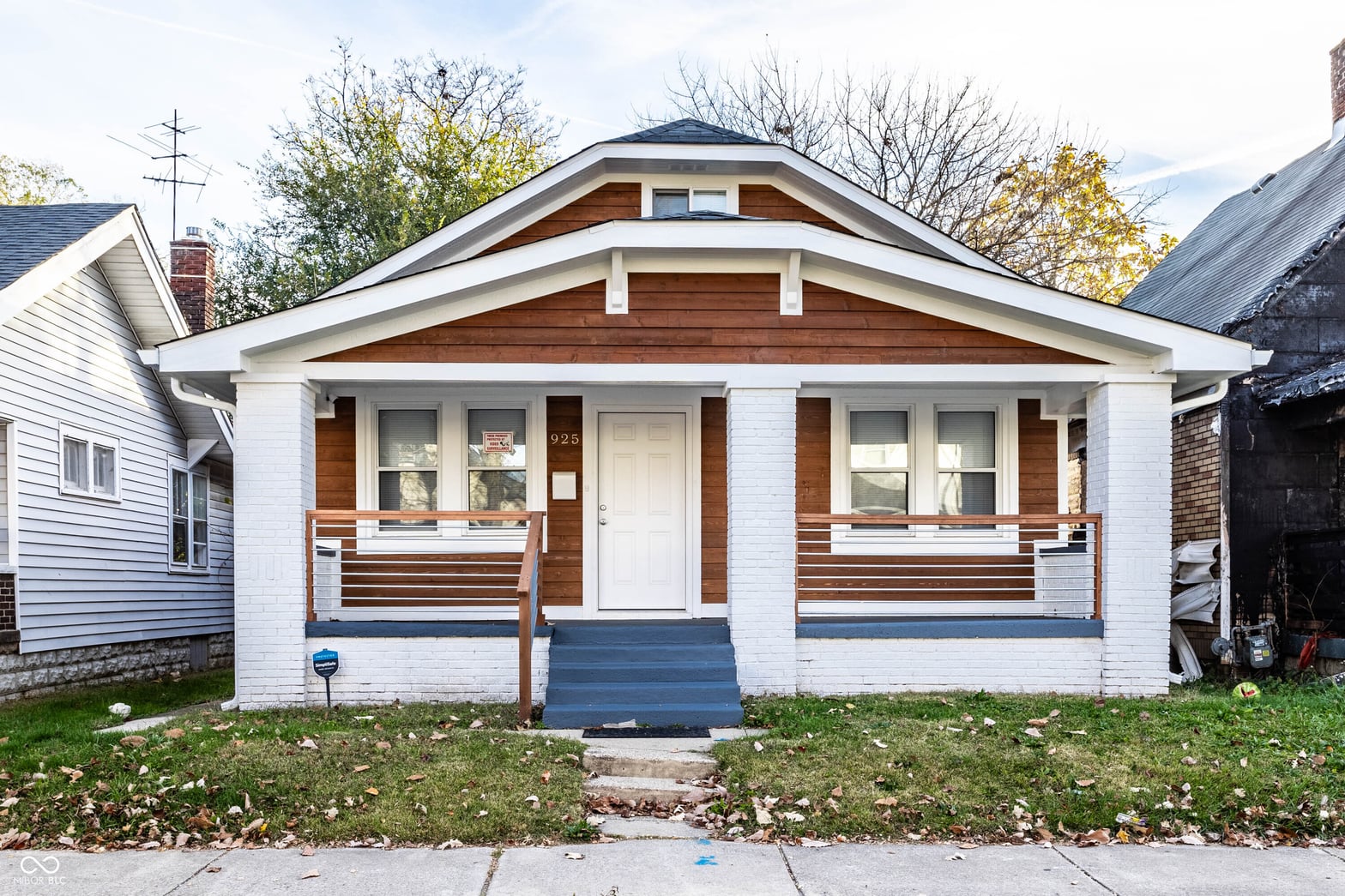 Photo of 925 N Oxford Street, Indianapolis, IN