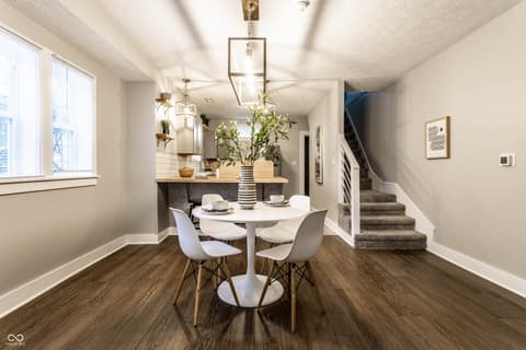 Photo of 925 N Oxford Street, Indianapolis, IN